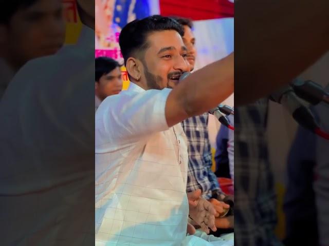 Singer Praveen Prajapati 