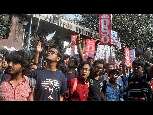 Jadavpur University boils after 'Buddha in a Traffic Jam' screening| Oneindia News