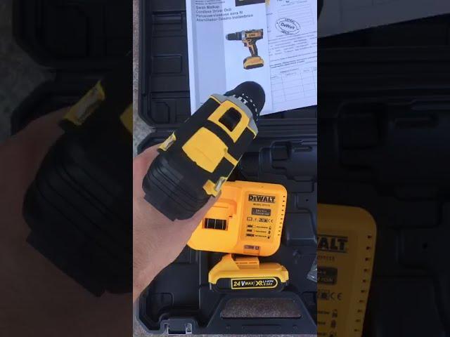 Дрель шуруповерт DeWALT DCD 791