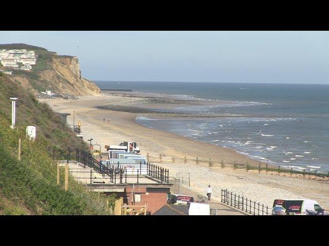 Six beaches in North Norfolk awarded with blue flags