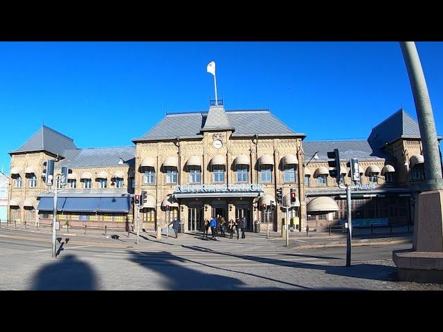 Walking at Göteborg Central Train Station. Sweden