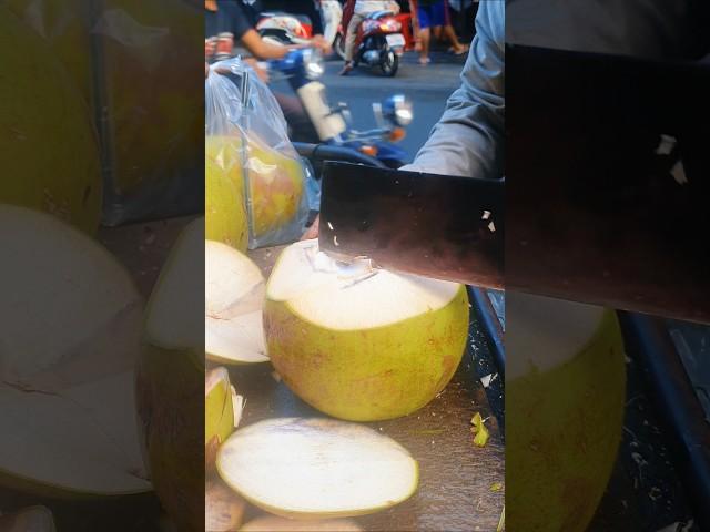 super fast coconut cutting #shorts #streetfood #viral #coconut #asmr