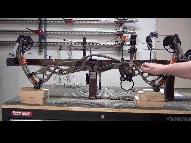 Pressing a past parallel limb bow in LCA press without special fingers