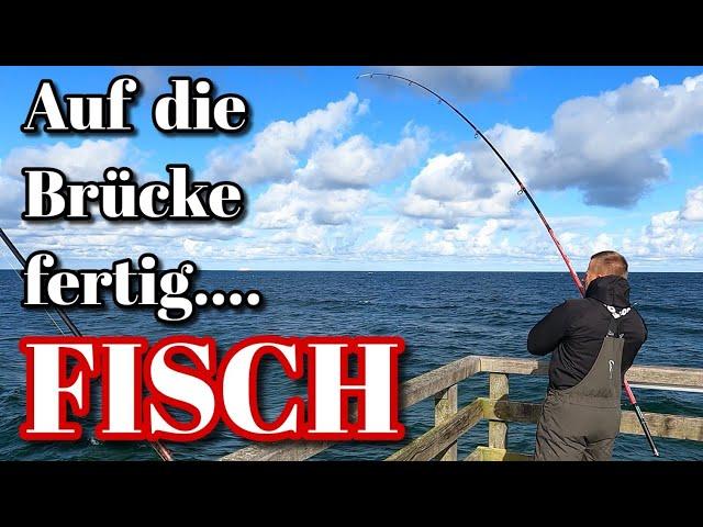 Angeln im Oktober auf der Seebrücke auf Plattfisch mit Erfolg.  Ostseeangeln auf Scholle und Flunder