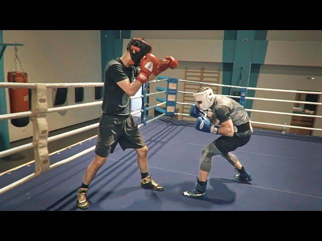 The speed of a 5-time Russian boxing champion! Combat sparring