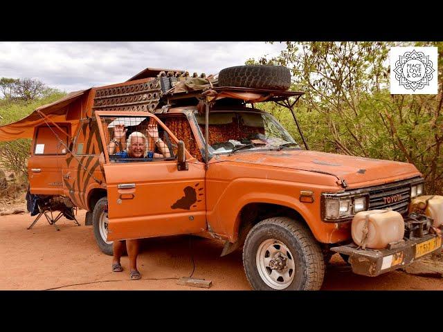 Lilli (65) travels alone through Africa - life in a Toyota Landcruiser