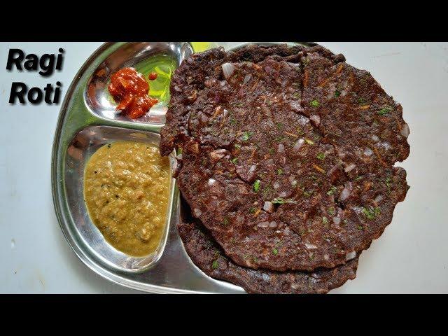 ರುಚಿಯಾದ ರಾಗಿ ರೊಟ್ಟಿ ಮಾಡಿ ನೋಡಿ | Ragi Rotti Recipe/Finger millet Roti recipe in Kannada | Rekha Aduge