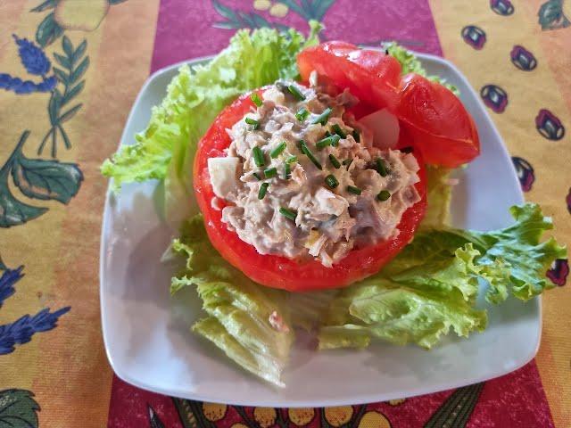 TOMATES AU THON ŒUFS ET MAYONNAISE