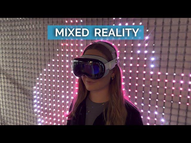 Scientific Mixed Reality | Random42