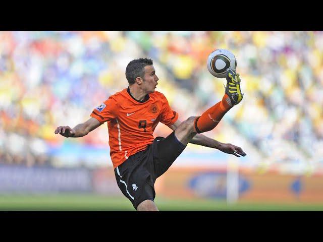 Van persie was absolutely out of this World !! Craziest skills ever