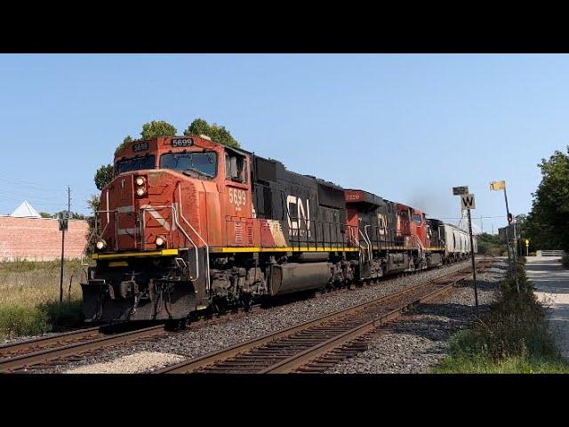 Friendly Crew! CN 397 Ingersoll Ontario Canada September 14, 2024