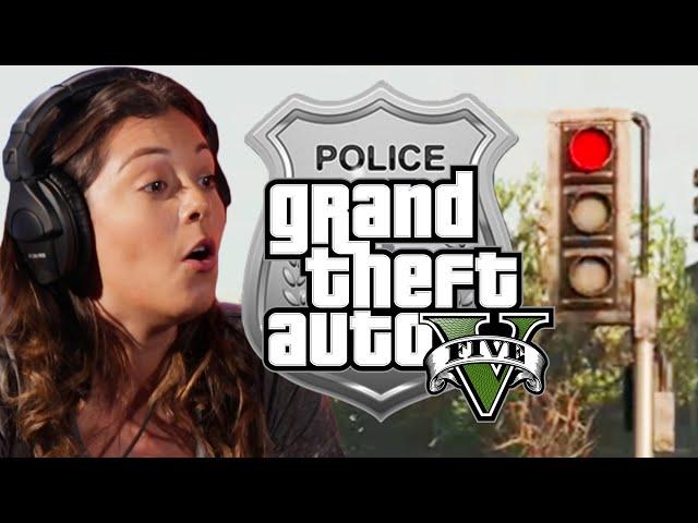 Police Try Playing Grand Theft Auto 5 Without Breaking Any Laws • Professionals Play