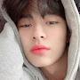 @김은수-m2r8cKwakBinMinseok