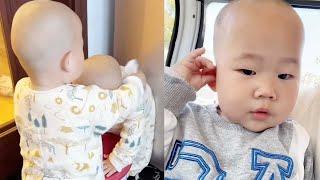 【超萌双胞胎】今天不打架，换成打扫卫生了!【西西和柚柚呀】#cutebaby #funny #萌娃