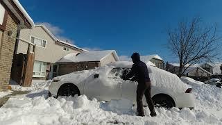 Removing Snow from HONDA Accord in Mississauga ON Canada #canada #ontario #car #honda #accord