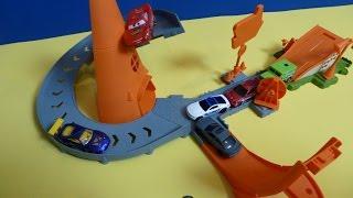 Đồ Chơi Xe Hơi Cho Bé - Trạm Xe Đua Đẹp ( Bí Đỏ) Disney Pixar cars Cozy Cone Rampway ดิสนีย์รถแข่ง