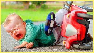 Baby Crazy Driver: Funny Baby Playing With Car || 5-Minute Fails