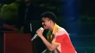 Seven Foot Frame Camilo Madrigal aka Rhenzy Feliz Singing IRL of We Don’t Talk About Bruno!