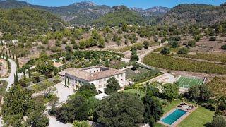 Unique 18th century manor house with pool and garden - Living Blue Mallorca