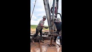 Workover Service Rig Part-2 #rig #work #drilling #oil #tripping #over