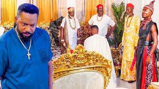 The king makers thought D prince has ran away and wantd to enthrone anoda person but was surprise to