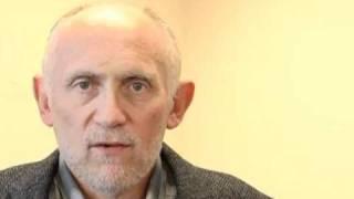 Armin Shimerman - THE ROAD TO MECCA