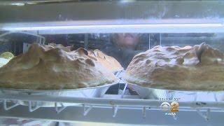 Thousands Of Pies Fly Out The Door Before Thanksgiving