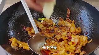 四川农家菜生爆肉，比回锅肉还要香，每一口都是家乡和童年的味道