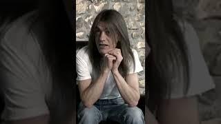 Malcolm Young (AC/DC) talks about Bon Scott