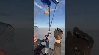 Skydive 4000 m￼ high opening 