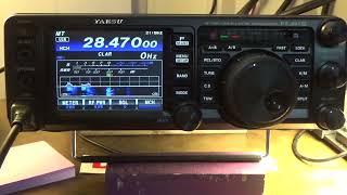 Example of Parking on 10M @28.470 MHz and Calling CQ with stations coming back from all directions