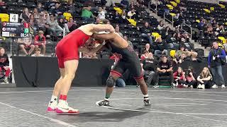 Gabe Arnold, Iowa City High vs Tate Naaktgeboren, Linn-Mar