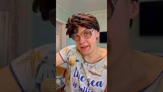 БАТЯ И НОВОГОДНИЙ ПОДАРОК#shorts