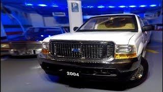 SUNSTAR 2004 FORD EXCURSION SUPER-STRETCH PULLMAN LIMO IN 1/18 SCALE  REVIEW