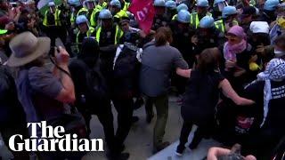 Protesters clash with police outside Israeli consulate in Chicago