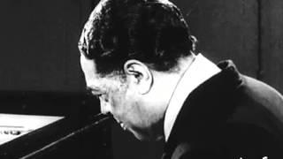 Duke Ellington: Take the A Train  (solo piano)