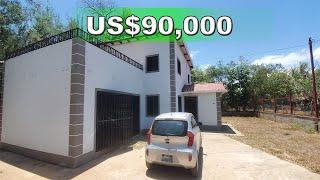 [VENDIDO]  Casa Moderna en Venta en Granada, Nicaragua.