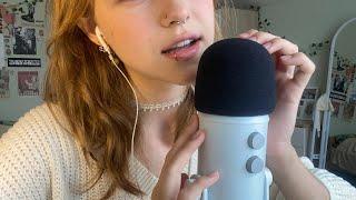 ASMR ^^ close mouth sounds 