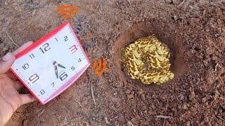 I Turn a Wall Clock into a Gold and Metal detector, Free Gold