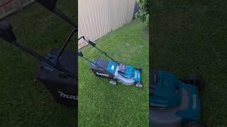 Makita 36v 460mm Lawnmower on My Putting Green