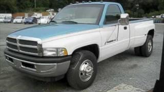 1996 Dodge Ram 3500 V10 Start Up, Exhaust, and In Depth Tour