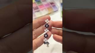 Diy Beads Bracelet #beadsbracelet #jewelrytutorial #diyjewelry #beadedbracelet #shorts