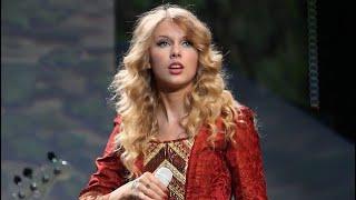 Taylor Swift - Love Story (Fearless Tour)