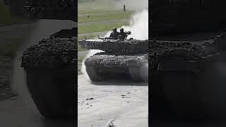 Tank Smashes Through Cars (@MilitaryNotes)