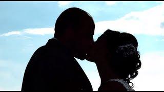 Mike & Melissa Wedding Trailer