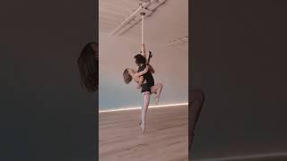 pole dance duo  #poledance #duo #acroduo #acrobatics #poledancers #aerialists