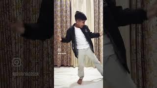 #bawaalteaser #bhavyagupta2014 #shorts #vikaspaudelchoreography #vikaspaudel ft. | Bhavya Gupta |