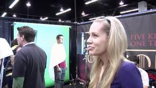 IdeateTV host Lindsey Santefort gets staked - Wondercon 2012