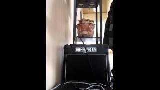 Testing a Behringer AC108 Vintager