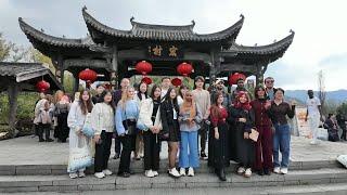 GLOBALink | Int'l students impressed by ancient village in China's Anhui